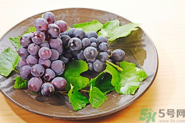 膽結(jié)石能吃葡萄嗎？膽結(jié)石患者吃葡萄好不好？