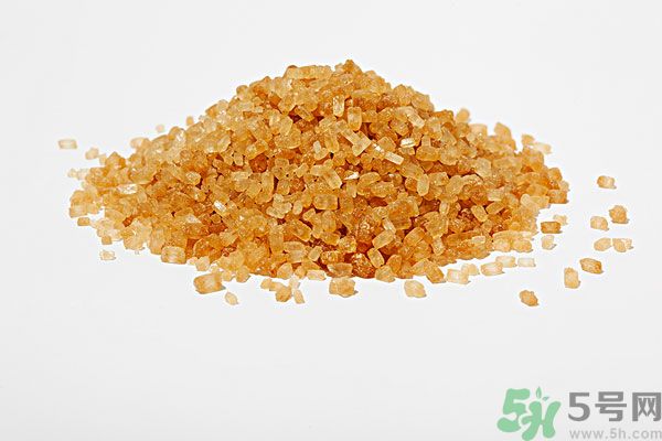 紅糖和山楂能一吃嗎？紅糖和山楂煮水喝有什么好處？