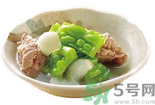 簡(jiǎn)單蔬菜湯的做法有哪此些？蔬菜湯有美容的功效嗎