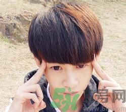 我13歲有點(diǎn)色怎么辦？我13歲有點(diǎn)色正不正常？