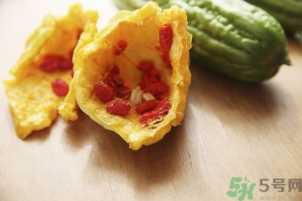 苦瓜子能吃嗎？苦瓜籽變紅了還能吃嗎？
