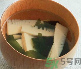春天吃什么食物排肝毒？排肝毒吃什么最好？