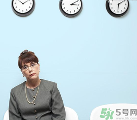 出現(xiàn)強(qiáng)迫癥怎么辦？如何治療自己的強(qiáng)迫癥？