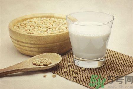 降低膽固醇的方法有哪些？降低膽固醇吃什么好？