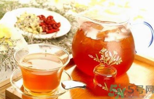 春天喝菊花茶好嗎？女性春天喝什么茶最好？