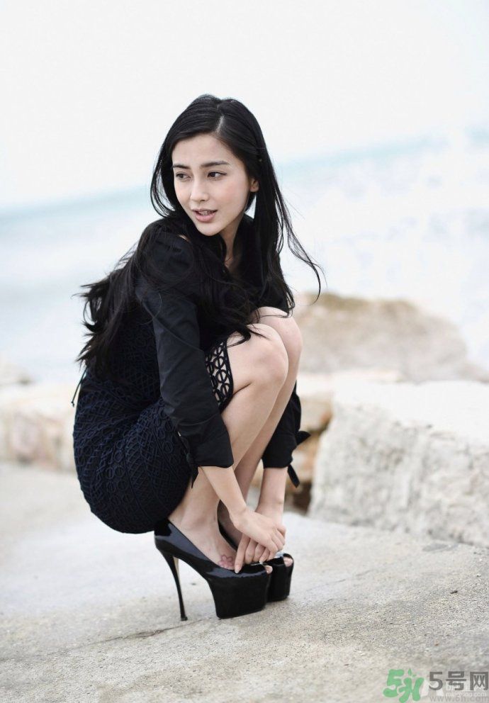 長得矮適合穿長裙嗎？矮個子穿什么長裙好看？