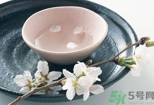 美翻了，櫻花可以做什么吃？櫻花茶怎么做？