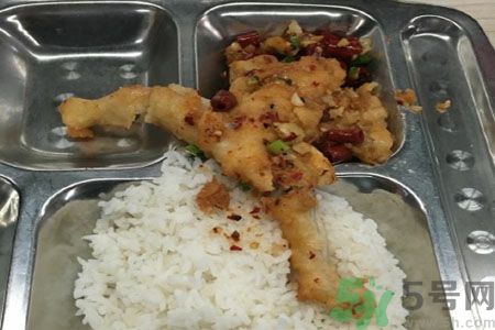 整只炸牛蛙好吃嗎？炸牛蛙怎么做好？