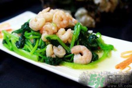 菠菜可以喝豆腐一起吃嗎？菠菜可以喝蝦一起吃嗎？
