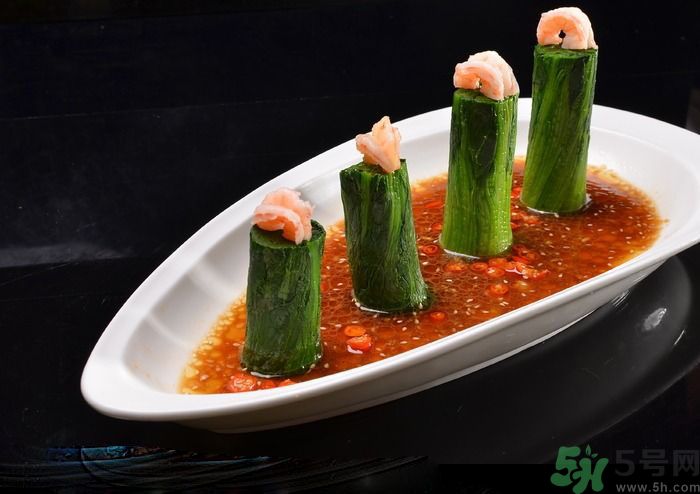 菠菜可以喝豆腐一起吃嗎？菠菜可以喝蝦一起吃嗎？