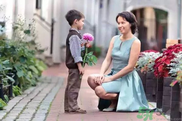 女性在職場上怎樣做才會加薪?加薪秘訣是什么？