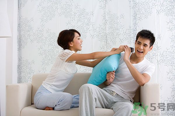 我16歲刮胡子還長(zhǎng)個(gè)嗎？16歲刮胡子影不影響長(zhǎng)高？