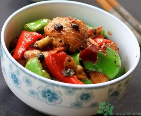 吃剩菜有危害嗎？什么類剩菜不能吃呢？