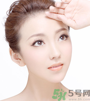 身體美白有哪些小妙招？要想美白要注意什么？