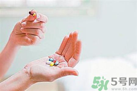 喉嚨發(fā)炎怎么辦？喉嚨發(fā)炎吃什么好得快？