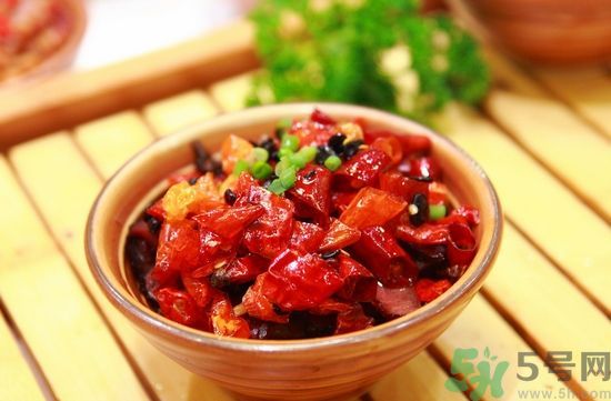 高血壓不能吃什么食物？高血壓應(yīng)該吃什么食物？
