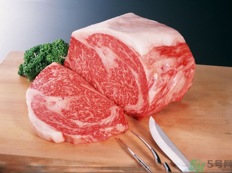 吃生肉長寄生蟲？哪些生肉吃了會致命？