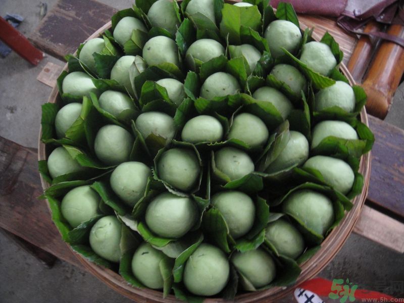 清明節(jié)為什么要吃青團(tuán)？清明節(jié)吃青團(tuán)的含義