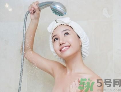 經(jīng)期可以洗澡嗎？經(jīng)期可以洗頭嗎？