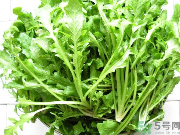 薺菜為什么要焯水？薺菜要用開水燙嗎？