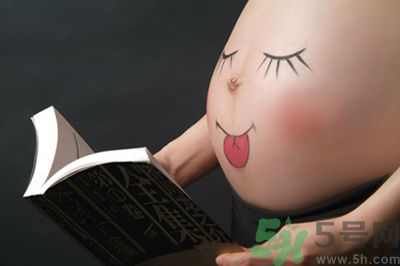 懷孕了可以長(zhǎng)時(shí)間站著嗎？懷孕了站久了會(huì)不好嗎？