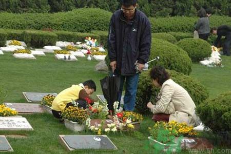 清明節(jié)的習(xí)俗有哪些？清明節(jié)吃什么？