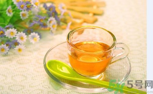 小葉增生可以喝豆?jié){嗎？小葉增生可以吃蜂蜜嗎？