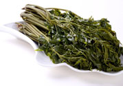 吃香椿要焯水嗎？吃香椿焯水還有營(yíng)養(yǎng)價(jià)值嗎？