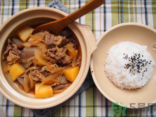 土豆絲和土豆片哪個(gè)更好吃？土豆片可以炒什么？