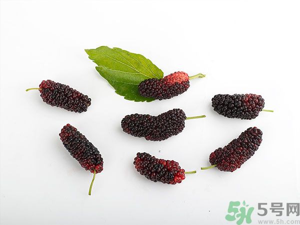 哺乳期能不能吃桑葚？桑葚產(chǎn)婦能吃嗎？
