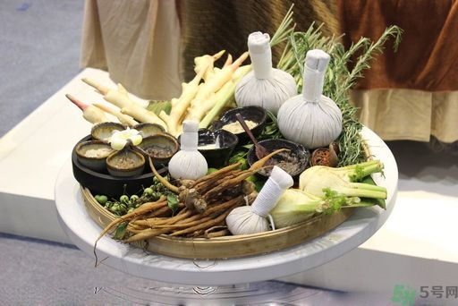 胃潰瘍吃什么藥？調(diào)理胃潰瘍的藥有哪些？