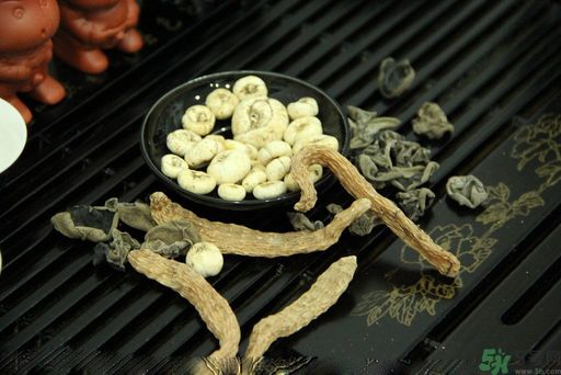 胃潰瘍吃什么藥？調(diào)理胃潰瘍的藥有哪些？
