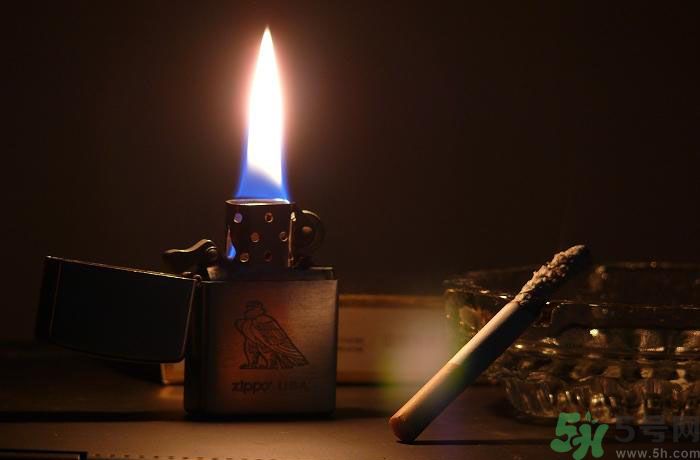 胃潰瘍可以抽煙嗎？胃潰瘍抽煙好嗎？