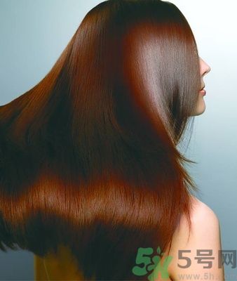 頭發(fā)干枯是為什么？頭發(fā)干枯的原因？