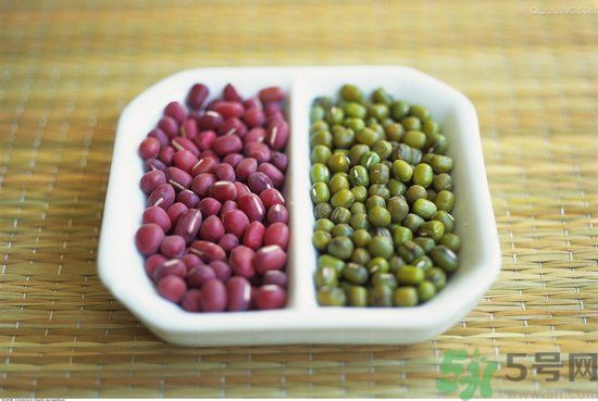 胃潰瘍不能吃什么食物？胃潰瘍不能吃什么？