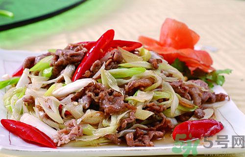 孕婦能吃蔥爆羊肉嗎？蔥爆羊肉很滋補(bǔ)嗎？