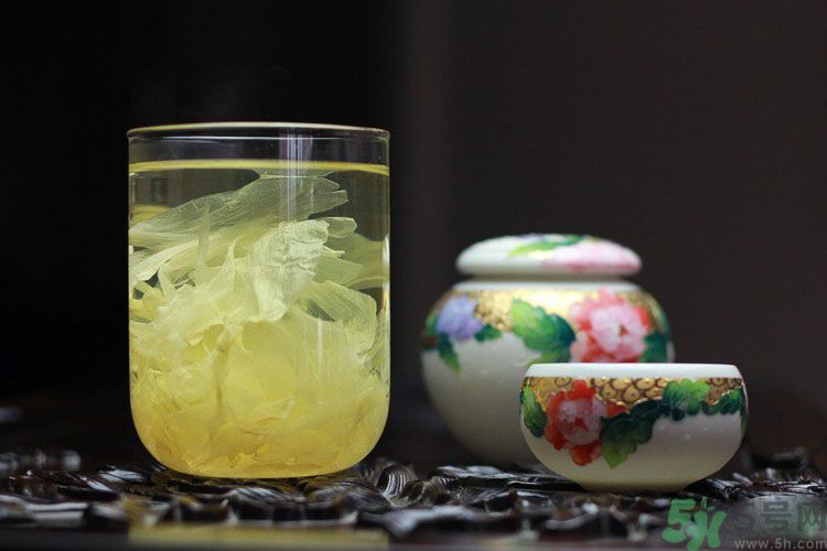月經(jīng)期間可以喝牡丹花茶嗎？月經(jīng)期間和牡丹花茶好嗎？