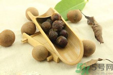 荔枝和桂圓一樣嗎？荔枝和桂圓哪個好？