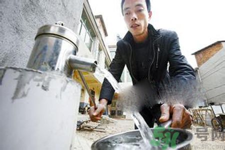 哪些地方的地下水不能飲用？為什么八成地下水不能飲用？