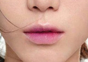 咬唇妝怎么畫(huà)圖解視頻教程？咬唇妝的畫(huà)法