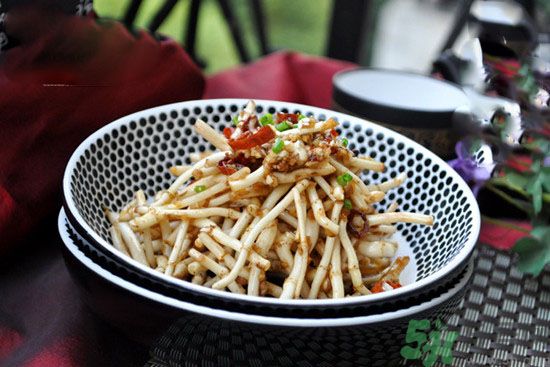 魚腥草可以燉雞湯嗎？魚腥草燉雞湯好不好？