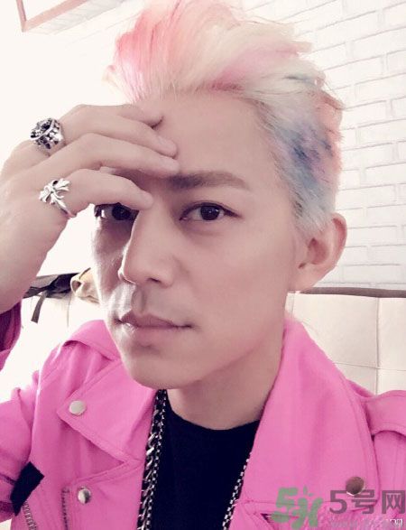 何炅為什么弄彩虹頭？什么是彩虹頭？