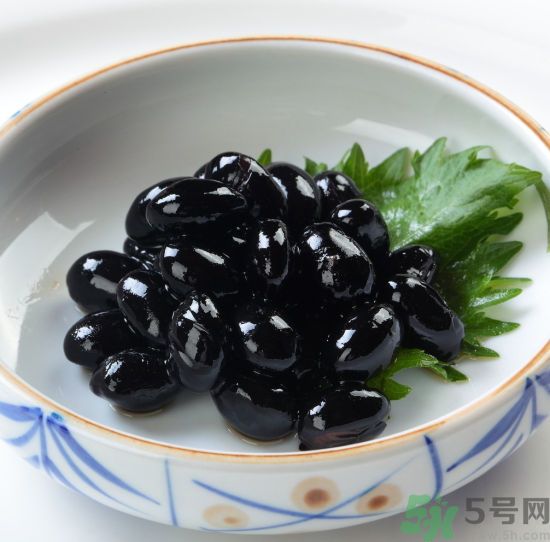 黑豆要泡多久才會(huì)軟？黑豆要越泡越久嗎？
