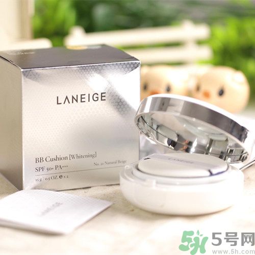 蘭芝和赫拉BB氣墊霜哪個遮瑕效果好？蘭芝和赫拉哪個好用？