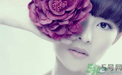 怎么快速畫出敲門妝？敲門妝要怎么畫？