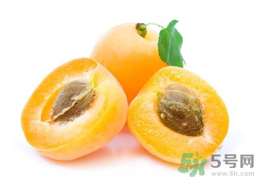 春天吃枇杷可以減肥嗎？吃枇杷減肥怎么樣？