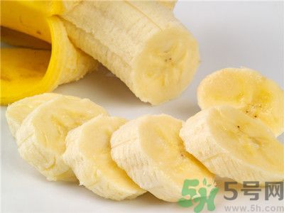 晚上9點以后可以吃香蕉嗎？晚上吃香蕉好嗎？