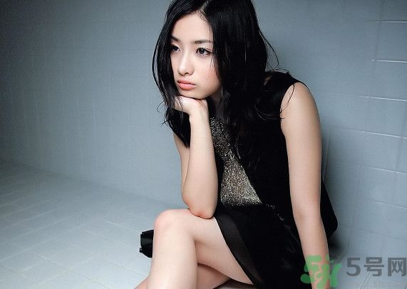 大齡女怎么提高卵子質(zhì)量？大齡女備孕需要注意什么？
