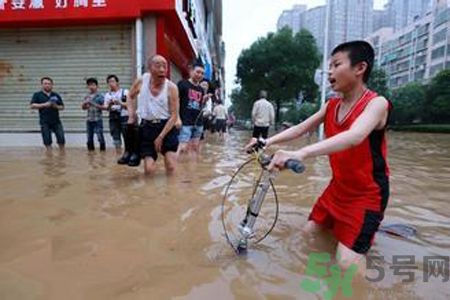 湖南為什么出現(xiàn)暴雨？湖南暴雨受災(zāi)嚴重情況？
