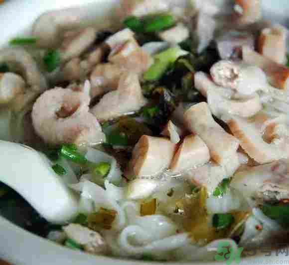 早餐吃面還是包子比較好？早餐吃包子和面健康嗎？